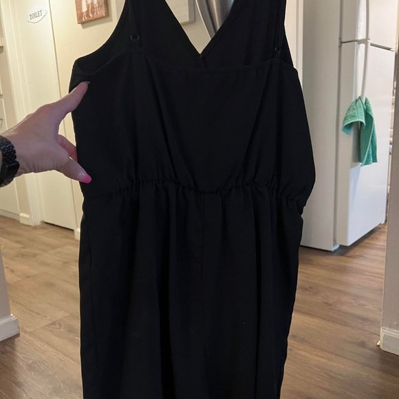 2 Black Short Rompers - Picture 4 of 8